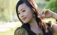 赵薇吻戏床片段大全